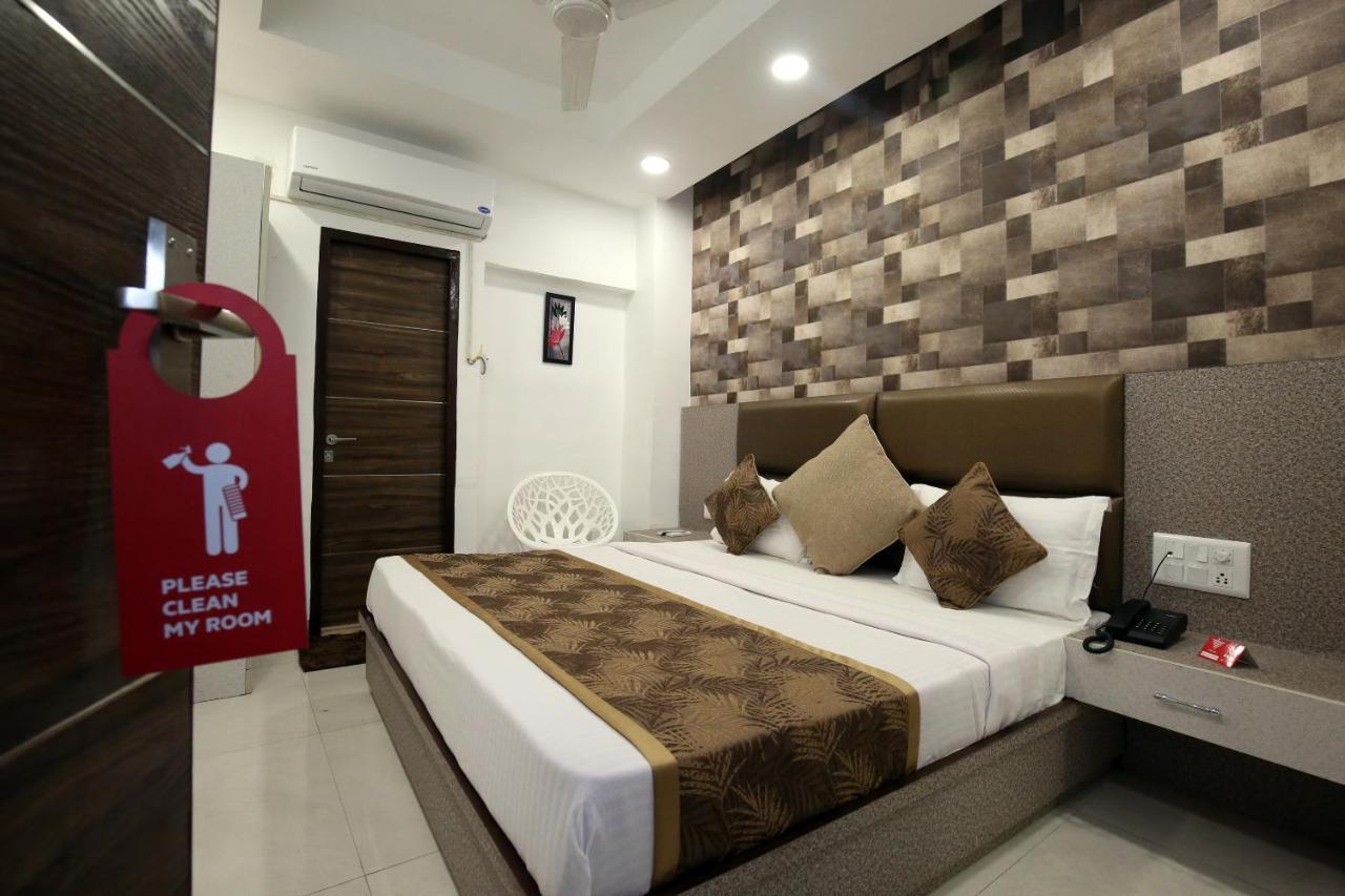 Oyo 9732 Amar Hotel